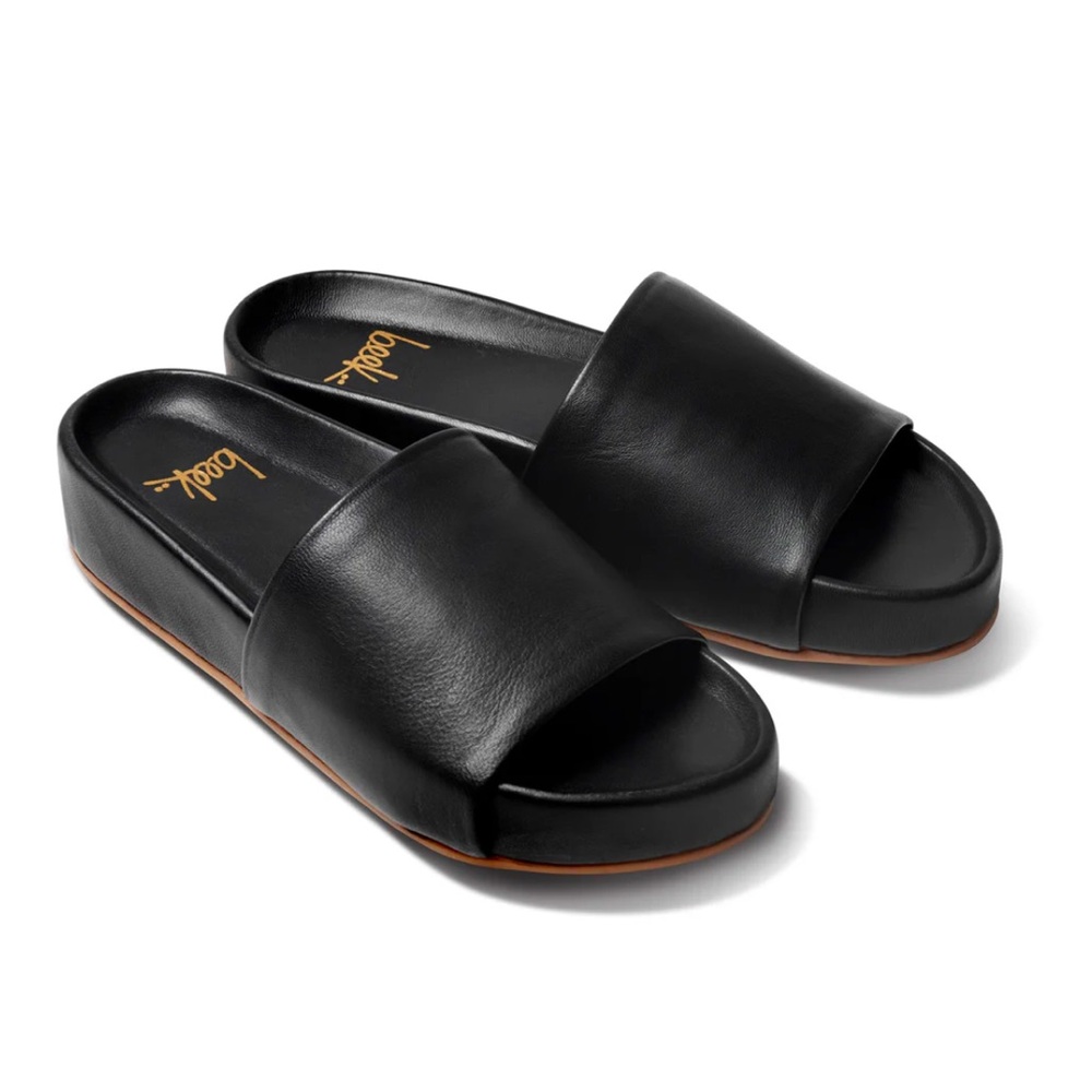 Beek Black Leather Slide Sandals 8